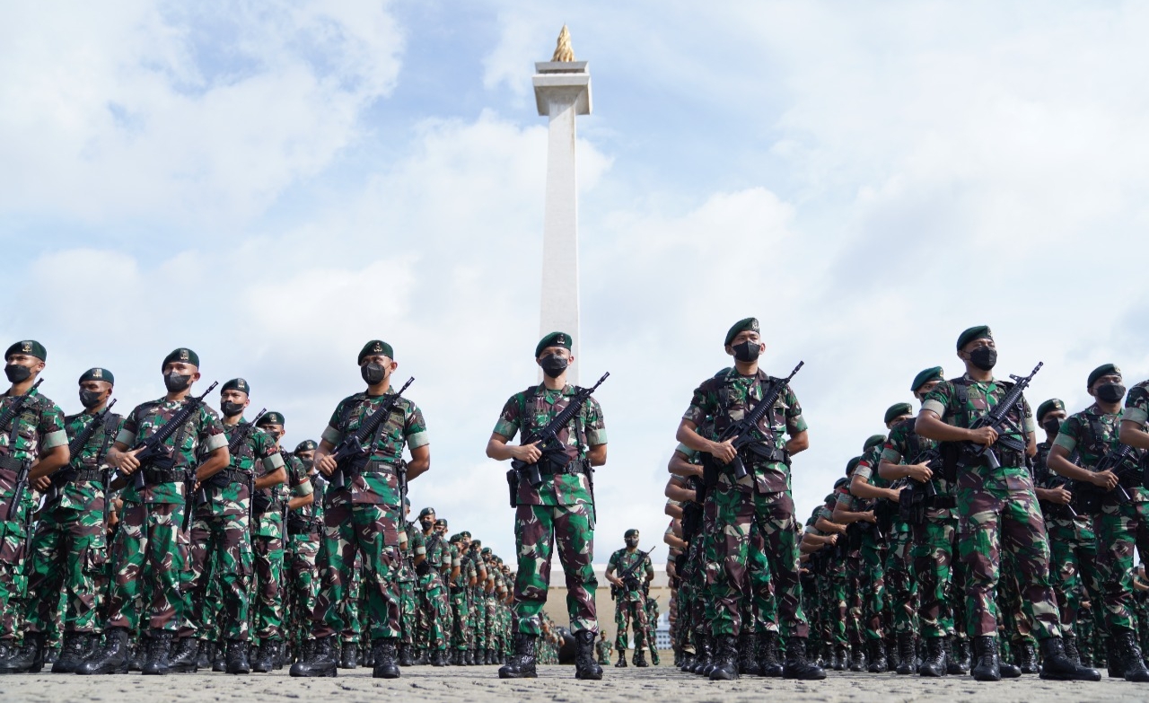 Gelar Apel Pasukan Di Monas, Kasad Jenderal TNI Dudung Abdurachman Cek ...