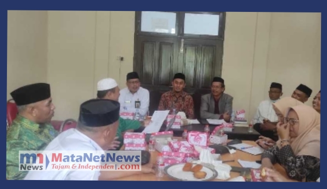 Ketgam, Tanpak MUI Kabupaten Kolaka Gelar Rapat Pleno Penetapan Zakat Fitra Tahun 2023 (Foto Red)